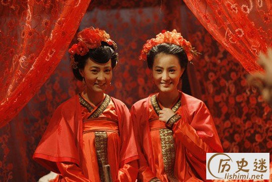 隋唐英雄黑夫人怎么死的,隋唐英雄传黑白夫人结局