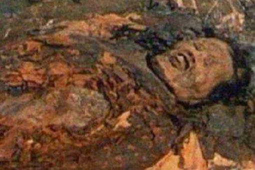 辛追为什么那么吓人?看看辛追刚出土时图片就知道了 辛追为什么那么吓人?看看辛追刚出土时图片就知道了