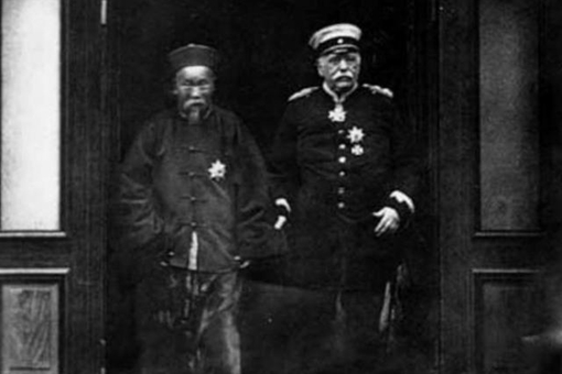 外国人是怎么评价李鸿章的?李鸿章到底是个怎样的人? 外国人是怎么评价李鸿章的?李鸿章到底是个怎样的人?