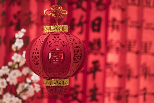 压岁钱的来历故事50字 压岁钱的来历100字