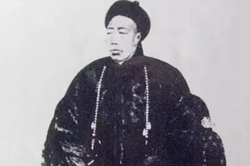 李莲英怎么死的?李莲英的坟墓只有头颅吗?,李莲英死后为何身首异处