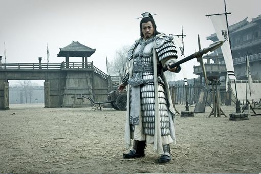 项羽力拔千斤是现在的多少 项羽真的有臂力千金吗 项羽力拔千斤是现在的多少 项羽真的有臂力千金吗