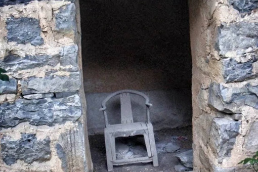 封门村太师椅去哪了 封门村太师椅没了原因揭秘 封门村太师椅去哪了 封门村太师椅没了原因揭秘