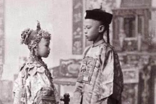 童养媳在古代怎么生活的 为什么会有这种习俗 童养媳在古代怎么生活的 为什么会有这种习俗