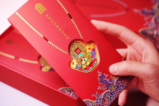 宝宝出生第一年压岁钱多少好 一岁宝宝压岁钱多少最好