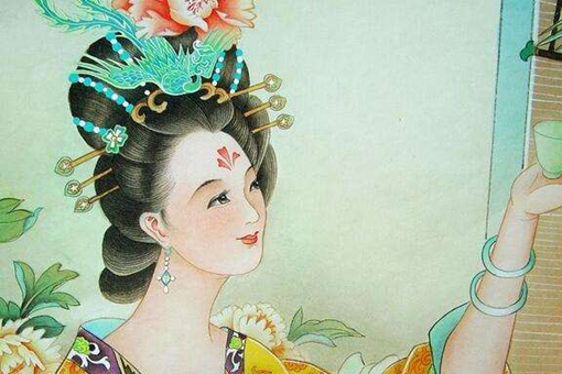 杨贵妃简介李隆基和杨贵妃的传奇故事 杨贵妃简介李隆基和杨贵妃的传奇故事