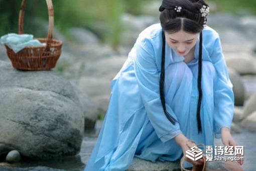 古人是用什么来洗衣服的