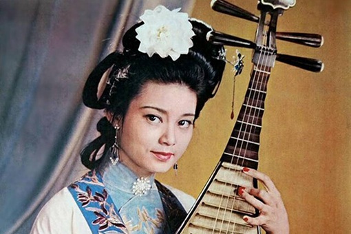 杜十娘怒沉百宝箱书评 杜十娘故事现实意义是什么