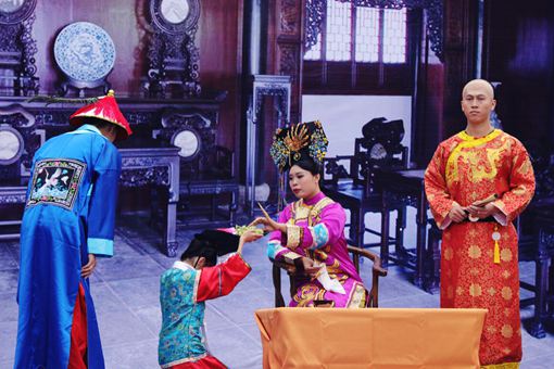 咸丰为何看上慈禧 咸丰取慈禧真的是因为慈禧长得美吗 咸丰为何看上慈禧 咸丰取慈禧真的是因为慈禧长得美吗