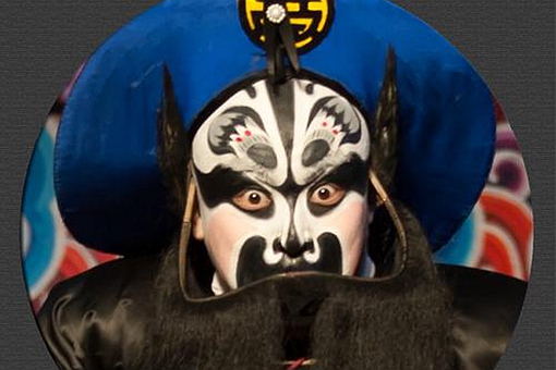 京剧脸谱色彩含义丰富,关羽忠勇神武一般是红脸,那张飞一般是什么脸