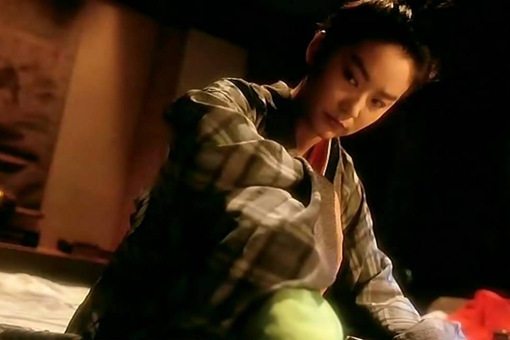 东方不败到底是男是女?为什么影视剧中东方不败会由女性饰演? 东方不败到底是男是女?为什么影视剧中东方不败会由女性饰演?