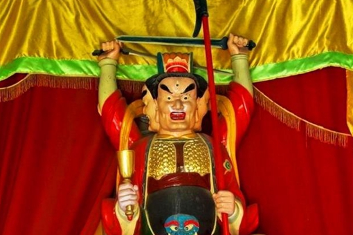 马王爷是谁?为什么有三只眼? 马王爷是谁?为什么有三只眼?