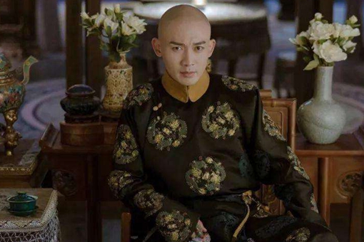 乾隆皇帝一生有多少位老婆?为什么乾隆儿子很少? 乾隆皇帝一生有多少位老婆?为什么乾隆儿子很少?