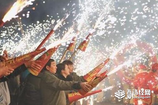 春节放鞭炮的由来,春节放鞭炮的由来简介