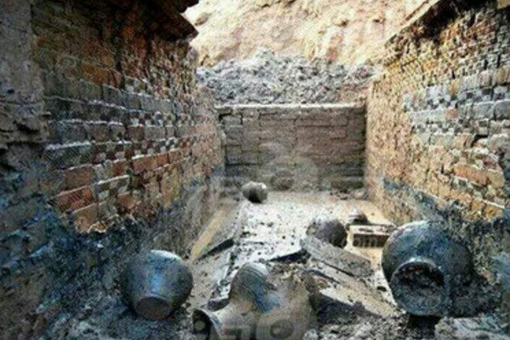 明朝七星巨棺到底寓意着什么?属于哪个朝代的? 明朝七星巨棺到底寓意着什么?属于哪个朝代的?