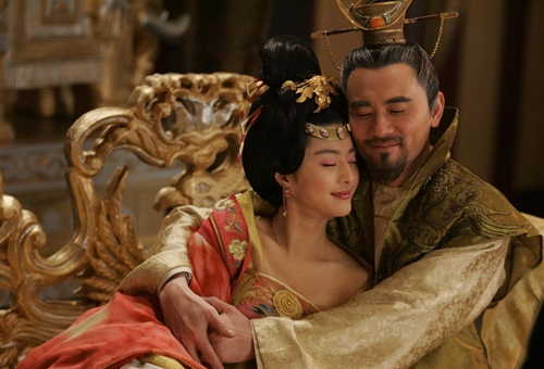 杨玉环和安禄山的私情是真的吗?,杨玉环给安禄山