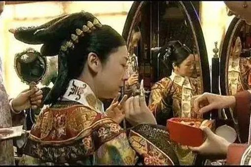 慈禧40多岁怀过孕是真的吗 慈禧小产是怎么回事 慈禧40多岁怀过孕是真的吗 慈禧小产是怎么回事