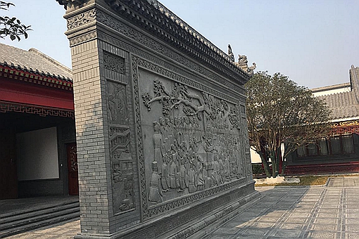 不撞南墙不回头的南墙是什么意思