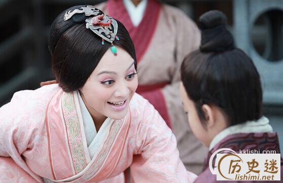 历史上的秦始皇的母亲赵姬是怎么死的?赵姬的结局是什么,秦始皇母亲赵姬有几个孩子