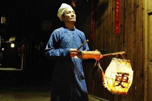 古代的打更起什么作用 古代打更的时间是怎样的 古代的打更起什么作用 古代打更的时间是怎样的