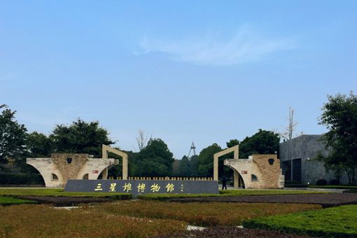 蚕丛及鱼凫 开国何茫然的蚕丛和鱼凫是指什么 蚕丛及鱼凫 开国何茫然的蚕丛和鱼凫是指什么