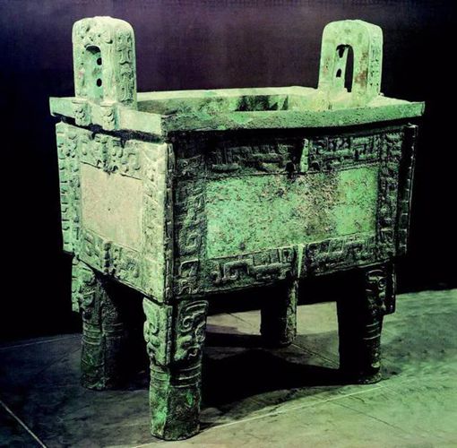 项羽举的鼎有多重 现在人能举起来吗 项羽举的鼎有多重 现在人能举起来吗