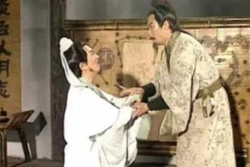 上屋抽梯是什么意思 上屋抽梯和过河拆桥有什么区别