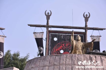 诸葛亮借东风的故事 诸葛亮借东风的故事