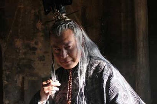 宰相李斯为什么斗不过宦官赵高