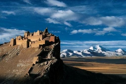 不破楼兰终不还中的楼兰指的是什么 不破楼兰终不还是一种什么精神 不破楼兰终不还中的楼兰指的是什么 不破楼兰终不还是一种什么精神