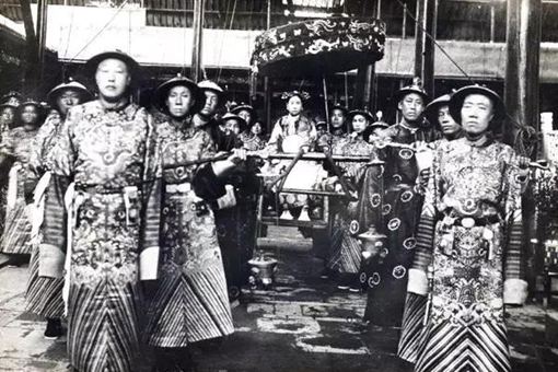 推珍妃投井的太监崔玉贵结局如何 推珍妃投井的太监崔玉贵结局如何