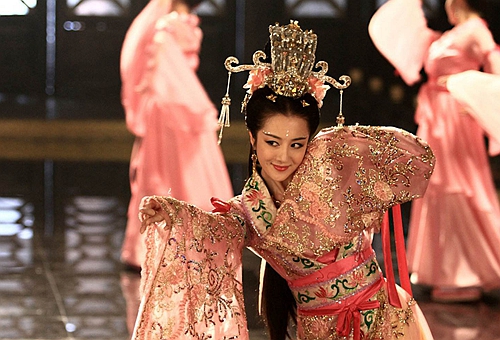 揭秘古代妃子侍寝的过程,这妃子都是太监脱光光的啊 揭秘古代妃子侍寝的过程,这妃子都是太监脱光光的啊