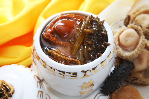 佛跳墙里面有什么材料 佛跳墙的起源是谁发明的 佛跳墙里面有什么材料 佛跳墙的起源是谁发明的