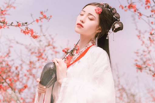 黄粱美梦典故的意思 黄粱美梦的成语故事 黄粱美梦典故的意思 黄粱美梦的成语故事