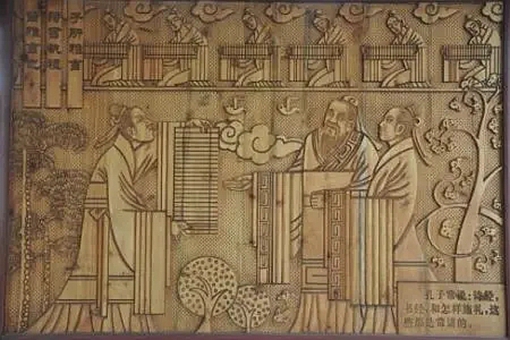 天下有道则现,天下有道则现无道则隐出自