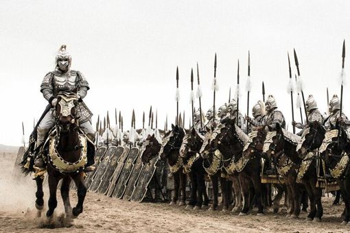 千军万马避白袍指的是谁 白袍将军是谁 千军万马避白袍指的是谁 白袍将军是谁