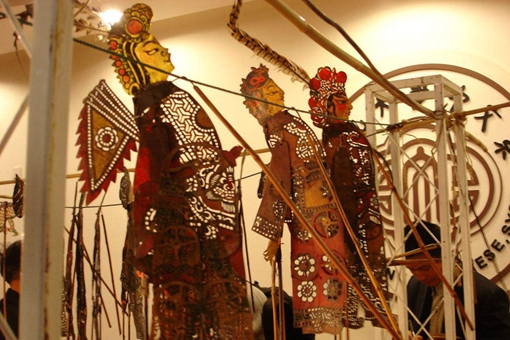 皮影戏的来历竟和一个爱情故事有关?皮影戏发源过程揭秘 皮影戏的来历竟和一个爱情故事有关?皮影戏发源过程揭秘