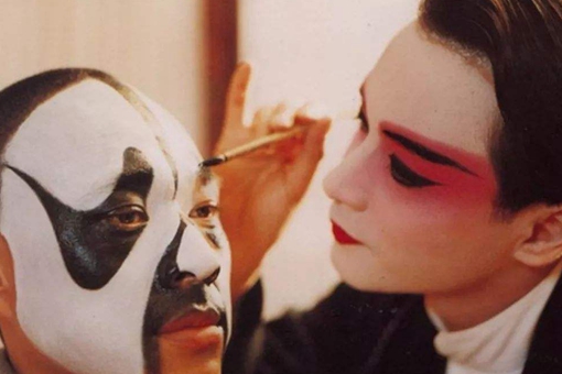 刘邦为什么要礼葬虞姬?刘邦和虞姬有什么不一般的关系? 刘邦为什么要礼葬虞姬?刘邦和虞姬有什么不一般的关系?