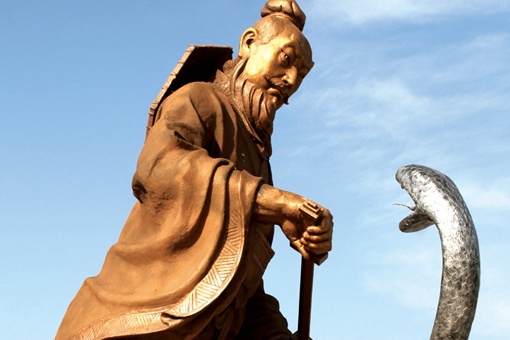 刘邦斩蛇斩的是王莽么?王莽是白蛇转世有无历史依据?