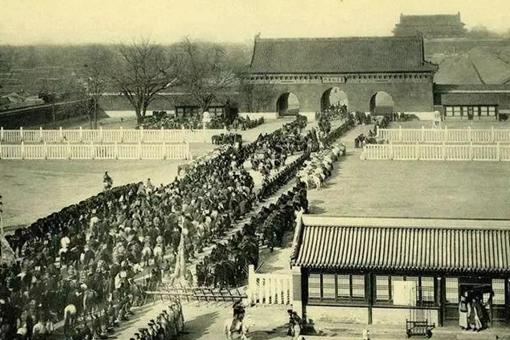 百年前的北京故宫老照片