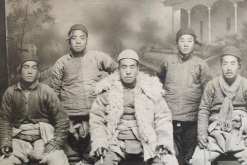 保长是什么职位 保长和村长有什么区别 保长是什么职位 保长和村长有什么区别