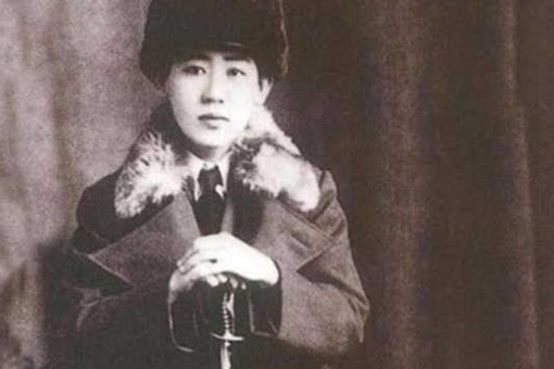 清末皇帝溥仪和川岛芳子是什么关系