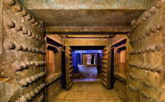 曹操陵墓惊现灵异现象千年干尸居然没有脸!,曹操墓找到了吗?知乎